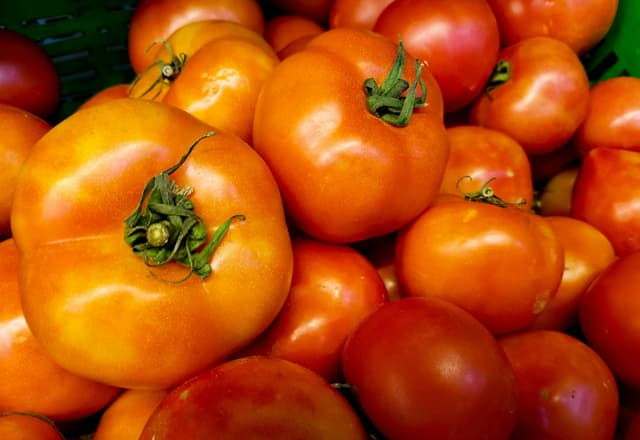 Cum să gătești sănătos cu ingrediente locale